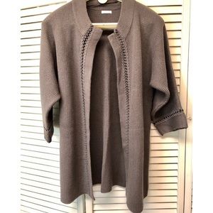 Short sleeves open cardigan. Extra long length.